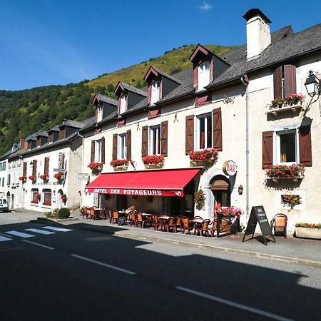 Hotel Des Voyageurs Urdos Bagian luar foto