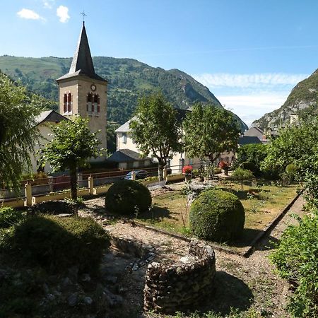 Hotel Des Voyageurs Urdos Bagian luar foto